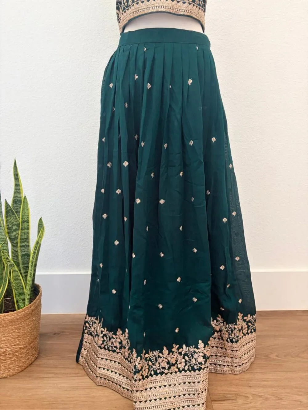 N/A beautiful emerald